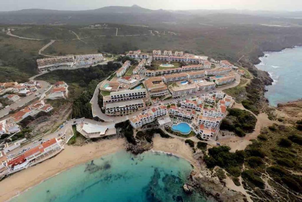 Lovely Hideaway With Pool And White Sand Beach Arenal d'en Castell Zewnętrze zdjęcie