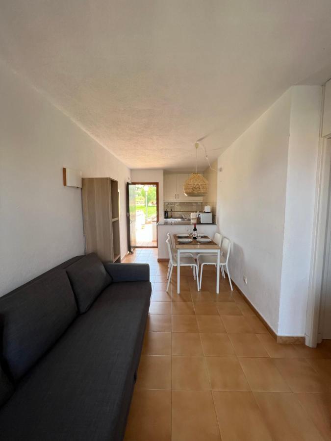 Lovely Hideaway With Pool And White Sand Beach Arenal d'en Castell Zewnętrze zdjęcie
