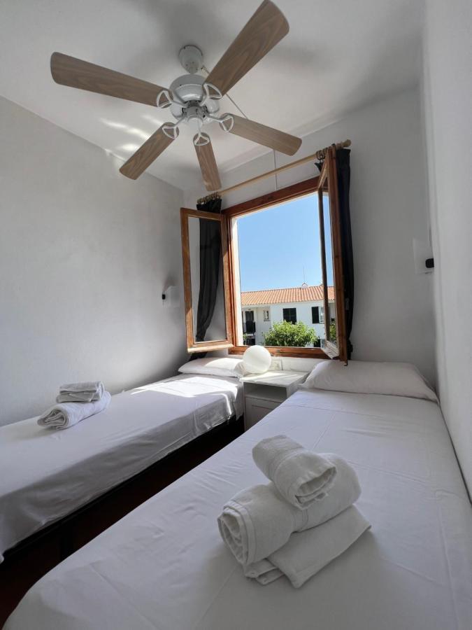 Lovely Hideaway With Pool And White Sand Beach Arenal d'en Castell Zewnętrze zdjęcie
